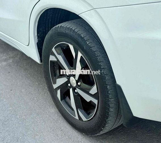 Mitsubishi Xpander 2022 AT Premium - 73000 km