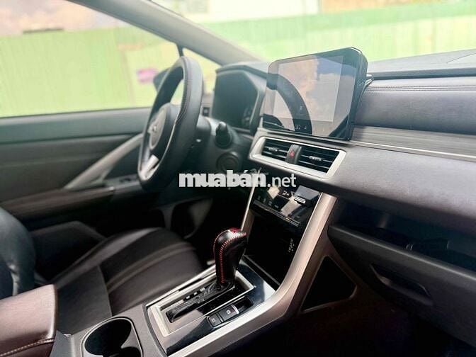 Mitsubishi Xpander 2022 AT Premium - 73000 km