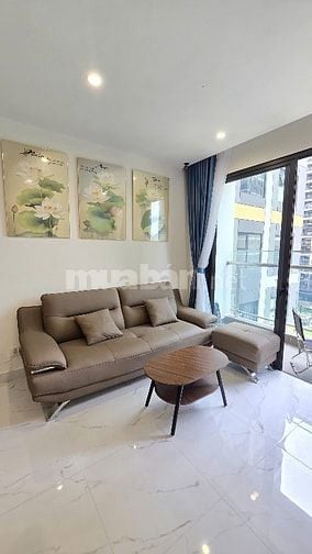 Cho thuê chung cư 2 phòng ngủ full nội thất cao cấp Vinhome grand park