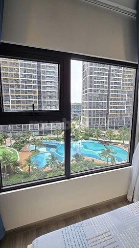 Cho thuê chung cư 2 phòng ngủ full nội thất cao cấp Vinhome grand park
