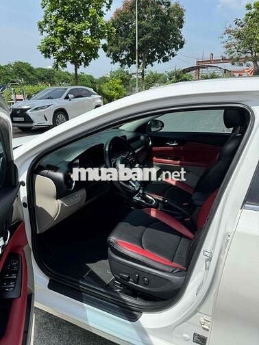 Kia Cerato 2021 1.6 AT LUXURY - 56000 km