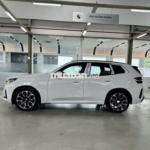 BMW X3 2025 thế hệ thứ 4 G45 xe sẵn giao ngay