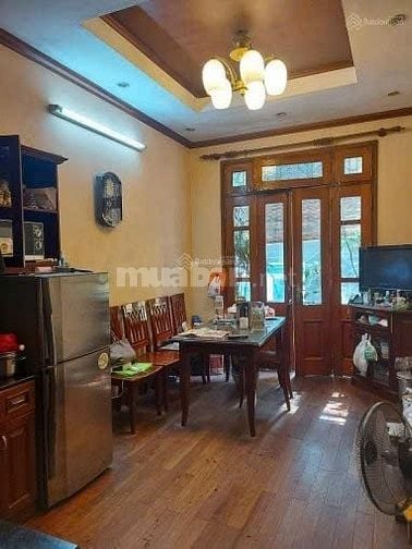 Cho thuê nhà tại số 3, đầu ngõ 371 Kim Mã, P.Ngọc Khánh, Q.Ba Đình,