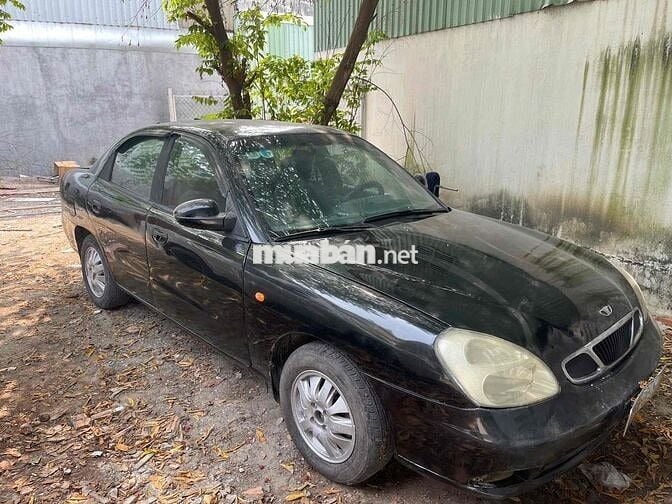 Daewoo Nubira 2001 2.0 MT - 100000 km