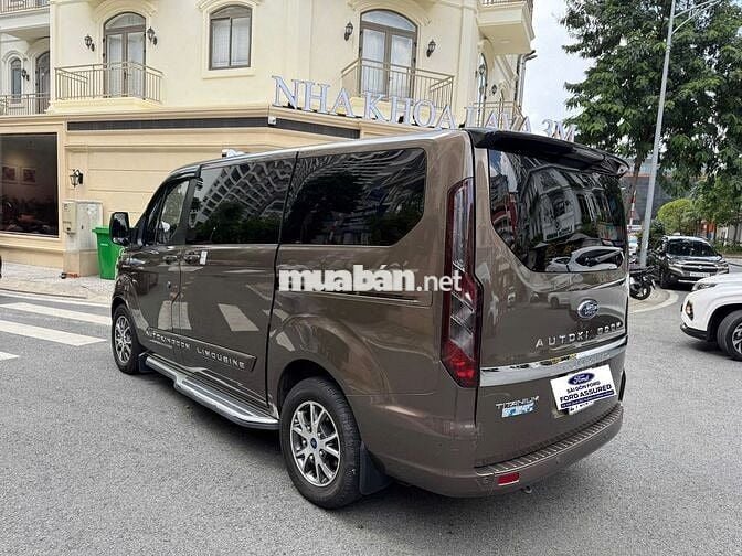 Ford Tourneo Limousine 2019