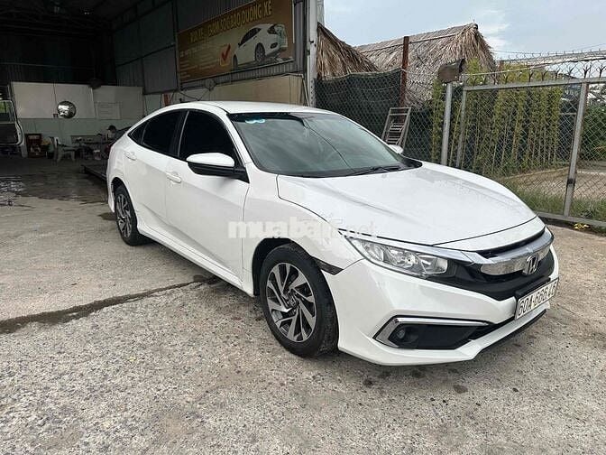 Honda Civic 2019 1.8 E - 90000 km Một Chủ Mua Mới