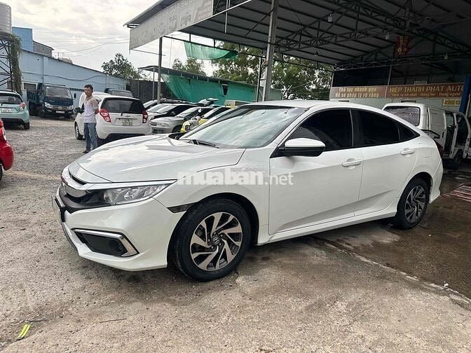 Honda Civic 2019 1.8 E - 90000 km Một Chủ Mua Mới