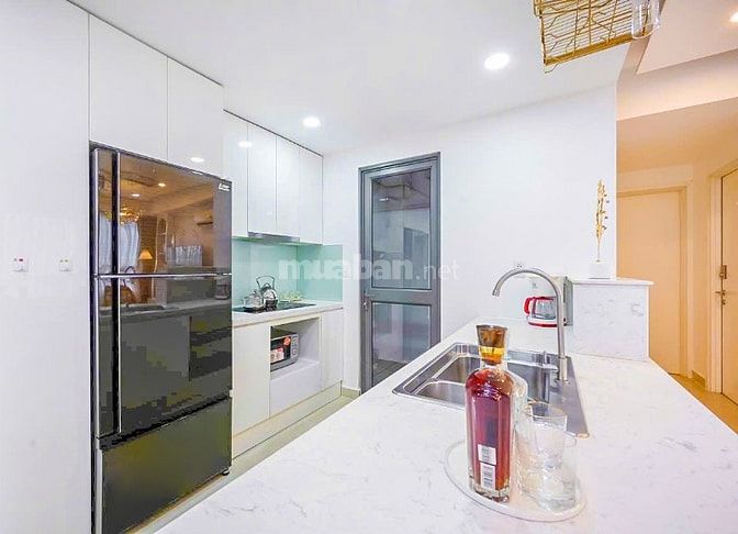 Bán Căn hộ tại Masteri Thảo Điền tầng thấp view đẹp 2 phòng ngủ 70m2