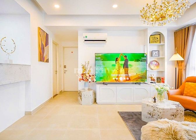 Bán Căn hộ tại Masteri Thảo Điền tầng thấp view đẹp 2 phòng ngủ 70m2