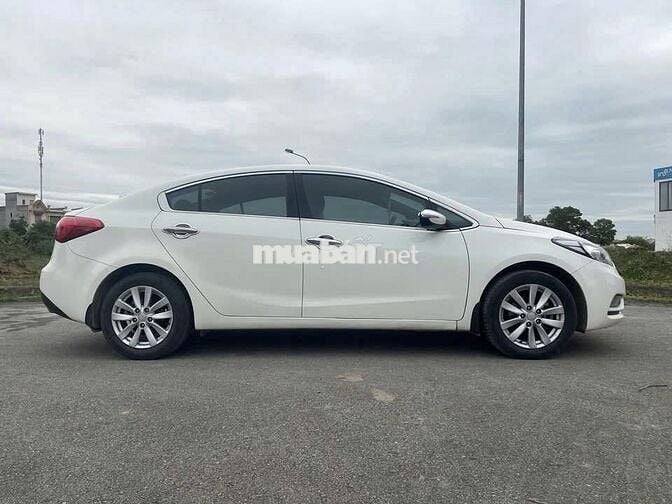 KIA  K3 2016 1.6 MT - Màu trắng