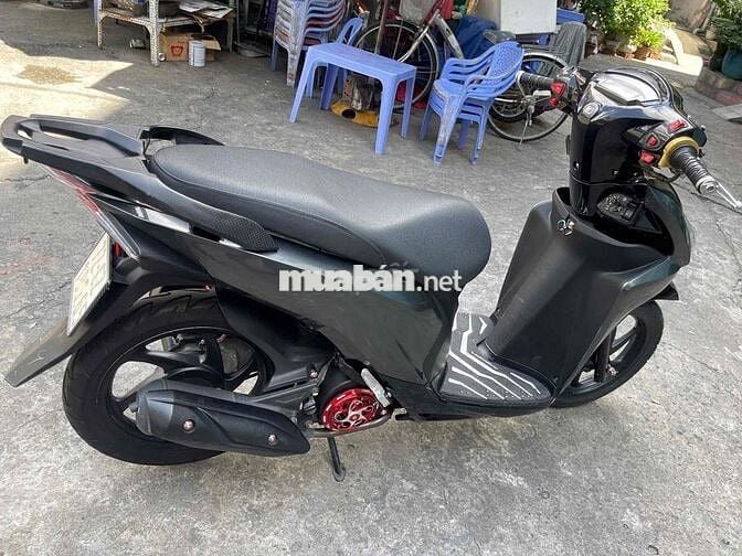 bán xe vision 2018 xe còn đẹp ít hao xăng