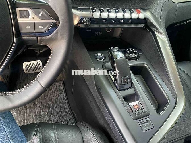 Peugeot 5008 2018 1.6L Turbo - 55000 km