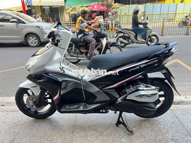 Honda air blade 125 2017 mới 90% Bstp chính chủ
