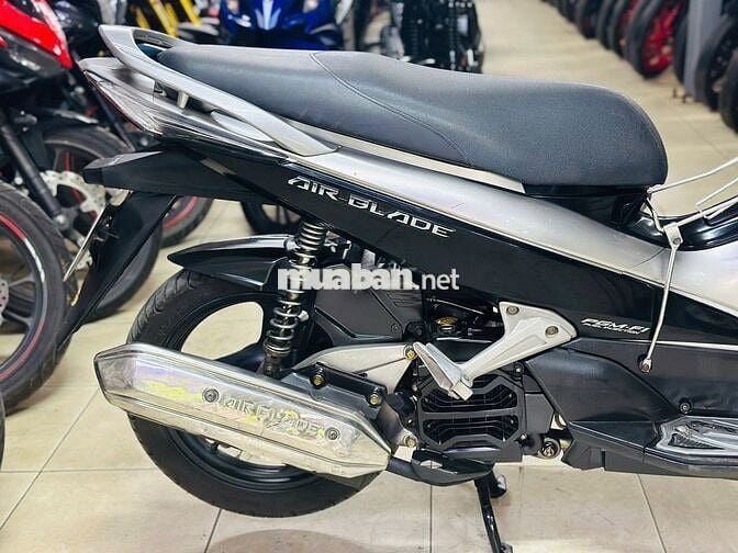 XE MÁY THỊNH PHÁT - AIR BLADE 110 ĐẦU TO HÀ NỘI