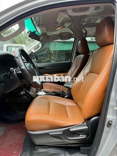 Toyota Hilux 2019 2.4E 4×2 AT - 120000 km