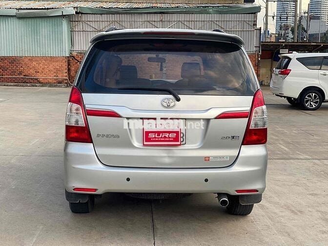 Toyota Innova 2016 2.0E - 176000 km