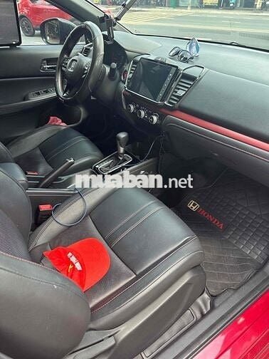 Honda City 2022 RS - 67890 km