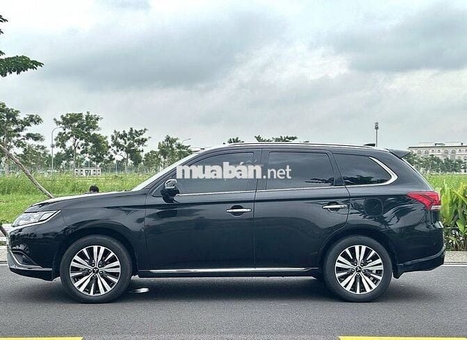Mitsubishi Outlander 2022 CVT - 45000 km