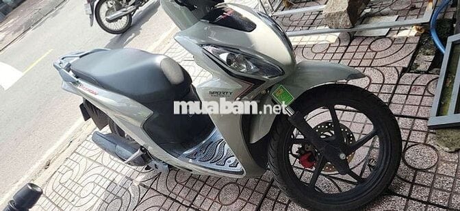 Xe vison mua ít đi hơn 3000km cần bán