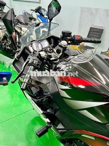 Gả nhanh Kawasaki Ninjja 4 cực đẹp, zin keng