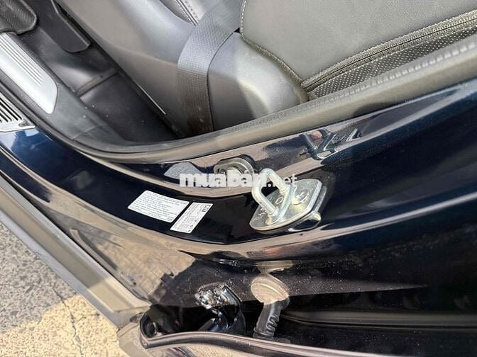 Toyota Yaris Cross 2025 HEV Xăng điện 4.200Km