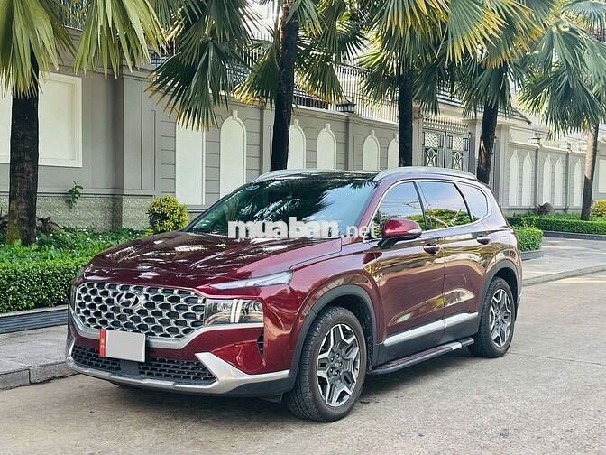 Hyundai Santa Fe 2023 Cao cấp 2.5L HTRAC