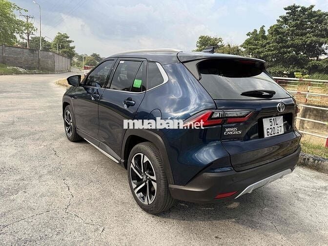 Toyota Yaris Cross 2025 HEV Xăng điện 4.200Km