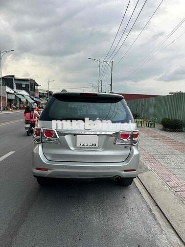 Toyota Fortuner 2013 xe cực mới rin đét giá rẻ