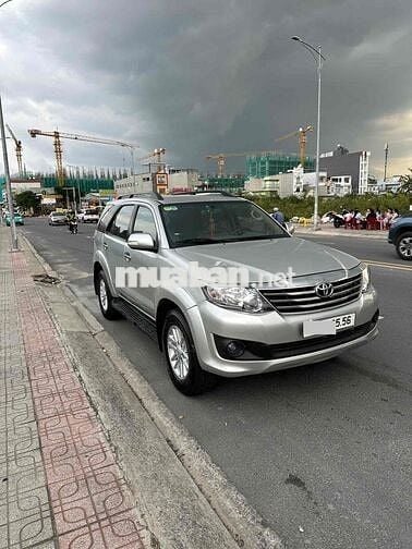 Toyota Fortuner 2013 xe cực mới rin đét giá rẻ