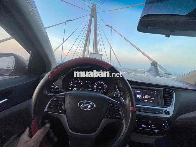 Hyundai Accent 2018 1.4 ATH - 65000 km