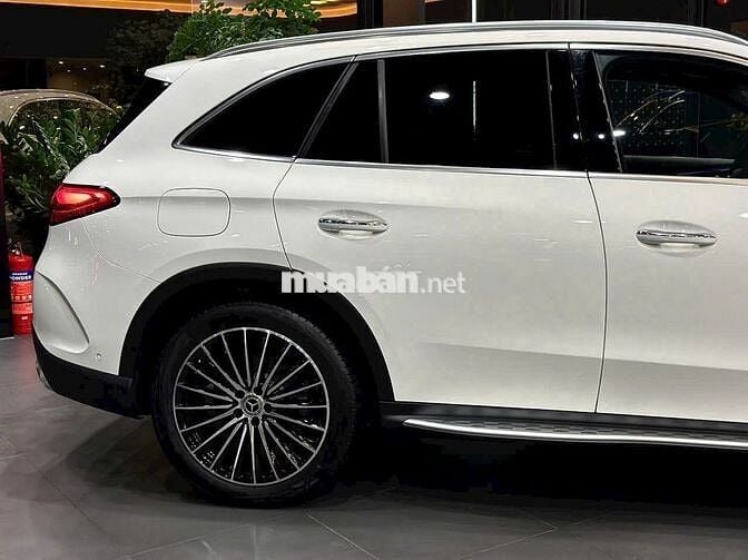 Mercedes Benz GLC 2024 300 4Matic