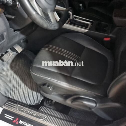 Mitsubishi Xpander 2023 Premium 1.5 AT - 32000 km