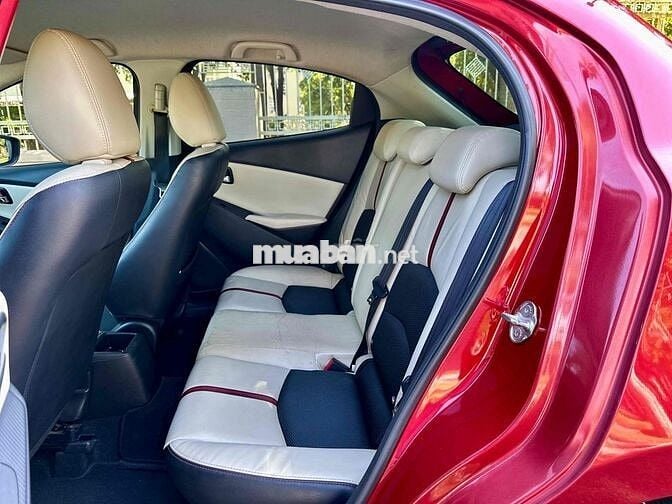 Mazda 2 2015 1.5 AT - 74000 km