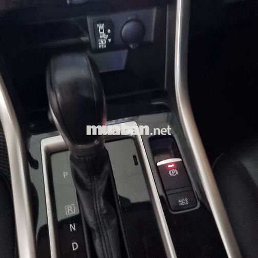 Mitsubishi Xpander 2023 Premium 1.5 AT - 32000 km