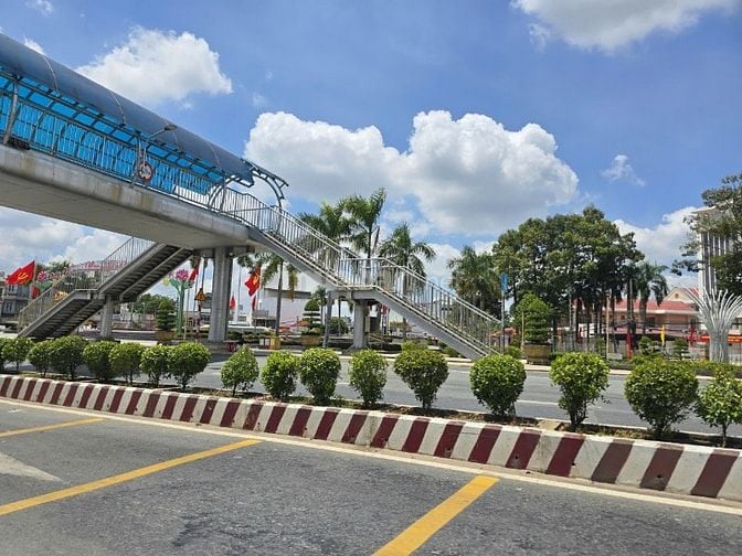 Bán thật không bốc phéc (230m2 có 99m2 đất thô thị) giá 950 Triệu SHR
