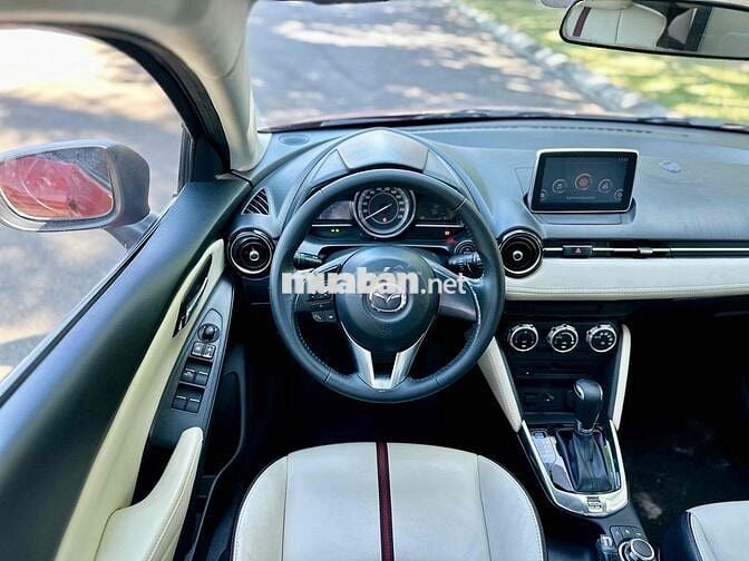 Mazda 2 2015 1.5 AT - 74000 km