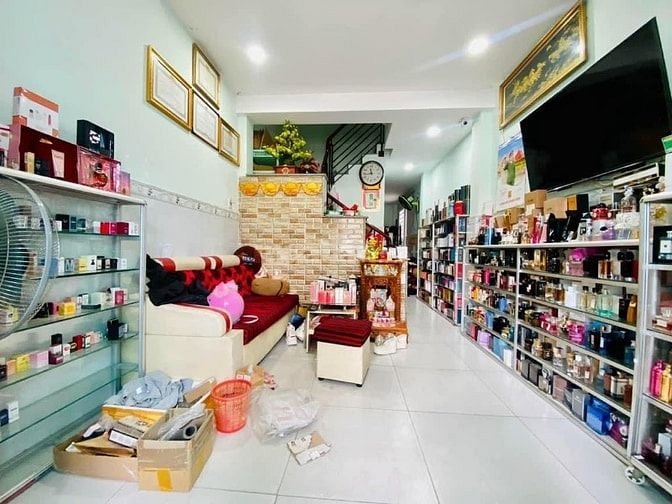 Bán Nhà 5 Tầng, Hẻm 6M Thông, 42M2, Lê Trọng Tấn, Tân Phú, Nhình 5 Tỷ