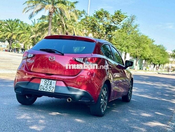 Mazda 2 2015 1.5 AT - 74000 km