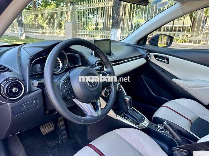 Mazda 2 2015 1.5 AT - 74000 km