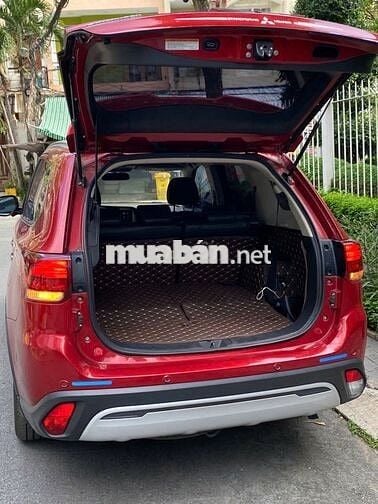 Mitsubishi Outlander đk 2021 Premium 35.000km