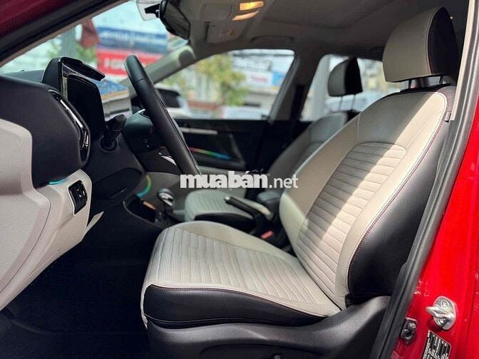 Bán gấp Kia Sonet 2024 Pre 17k km sơn xi mới 99%