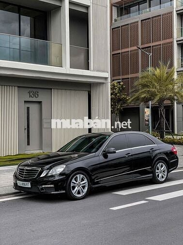 Mercedes Benz E Class 2009 - 120000 km