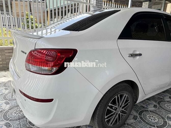 Kia Soluto 2020 1.4 AT Deluxe - 9900 km