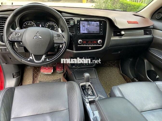 Mitsubishi Outlander đk 2021 Premium 35.000km