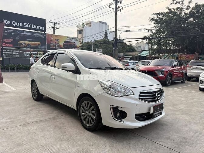 Attrage CVT 2017 Đi 56300 km, Lên nhiều Phụ kiện