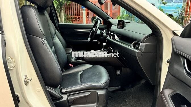 Mazda CX 8 2021 2.5AT - 94000 km