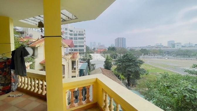 Hoàng Quốc Việt - 58m x 5 Ngủ x MT rộng - LÔ GÓC, Ô TÔ, KINH DOANH