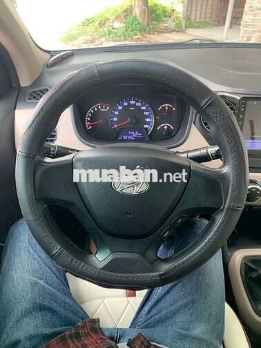 Hyundai I10 2020 Sedan 1.2 MT Base - 85000 km