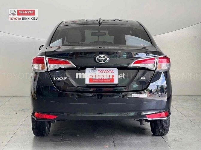 Toyota Vios 2020 1.5G - 8000 km