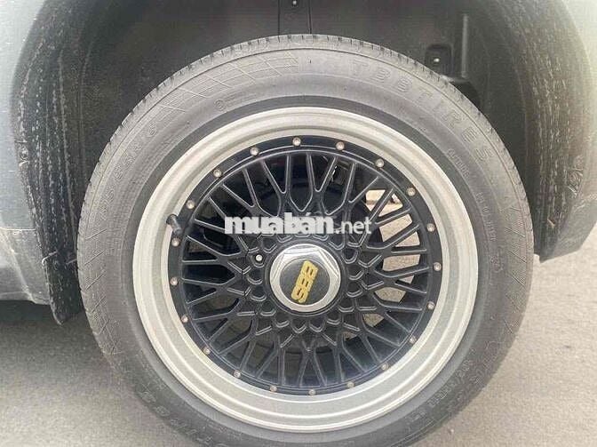 VinFast VF3 2025 - 5000km - Một bầu trời option
